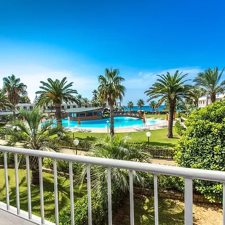 酒店 Club La Castellana Mare 4*