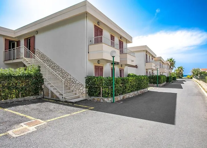 Club La Castellana Mare