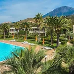 ホテル Club La Castellana Mare ベルヴェデーレ・マリッティモ
