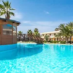 ホテル Club La Castellana Mare 4*