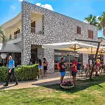 Club La Castellana Mare 4*