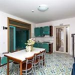 Club La Castellana Mare ホテル 4*