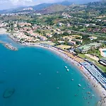 Club La Castellana Mare ホテル ベルヴェデーレ・マリッティモ