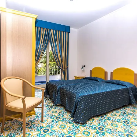 Hotel Club La Castellana Mare