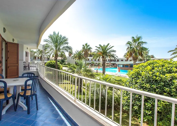 Club La Castellana Mare 4*