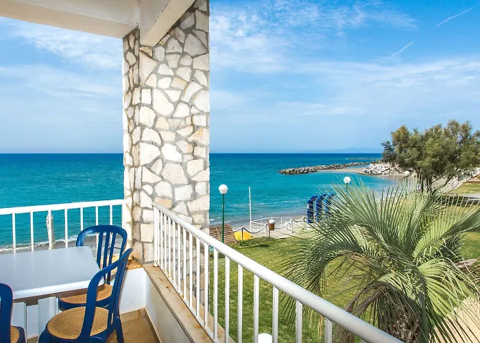 Club La Castellana Mare Hotel